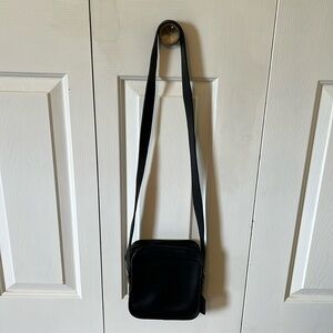 Vintage Coach Black Leather Camera Crossbody Bag Purse Made In USA 9817